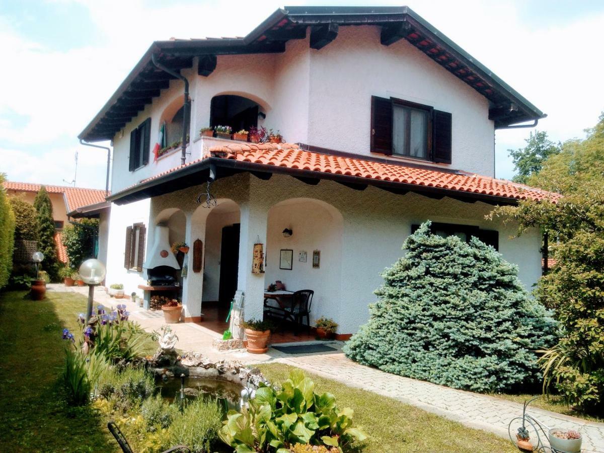 Bed and Breakfast Il Laghetto Torre Canavese Exterior foto